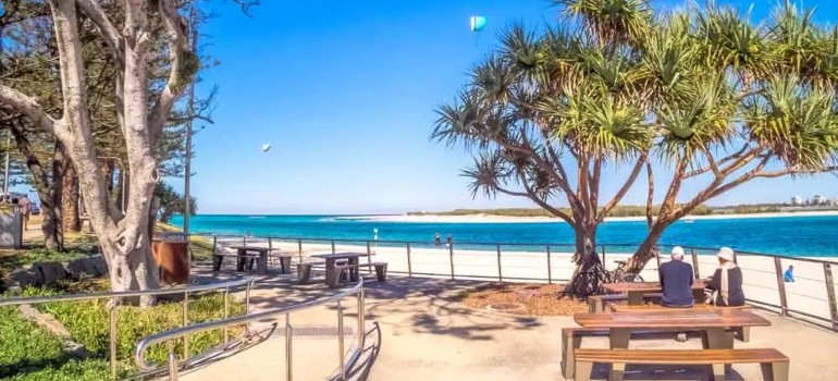 caloundra coastal walk