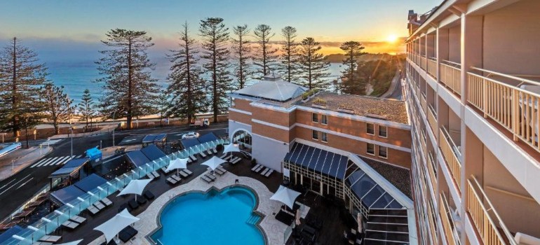 crowne plaza terrigal pacific