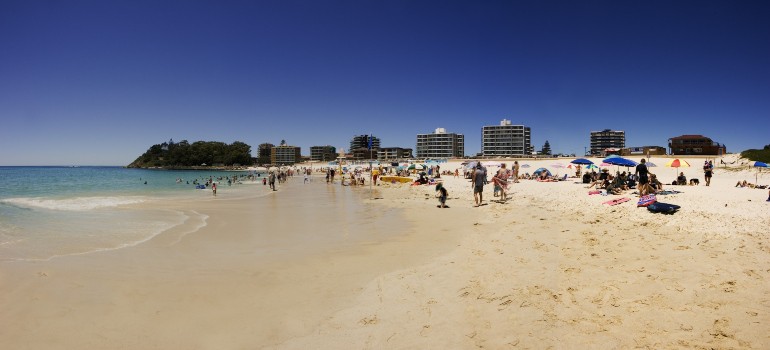 forster main beach