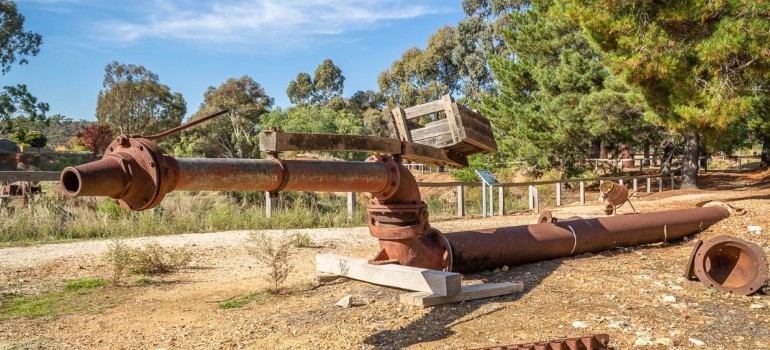 historic gold digging sites in castlemaine