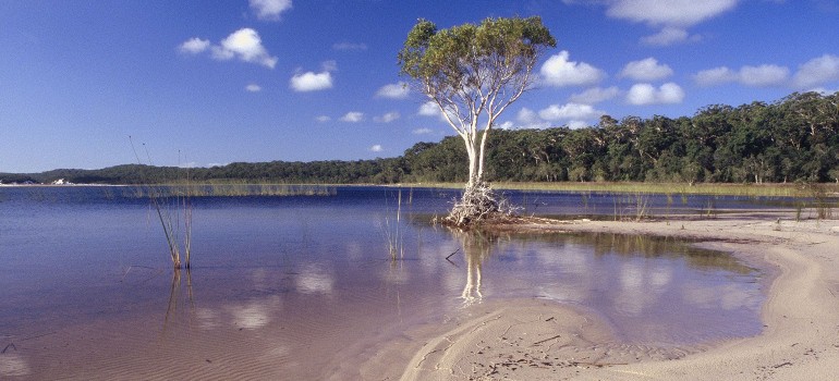 lake boomanjin