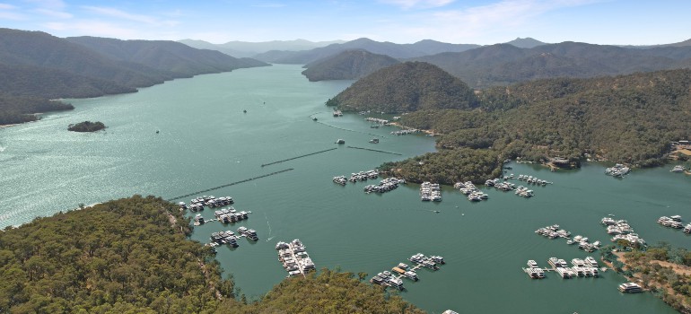 lake eildon victoria