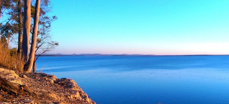 lake maraboon in emerald