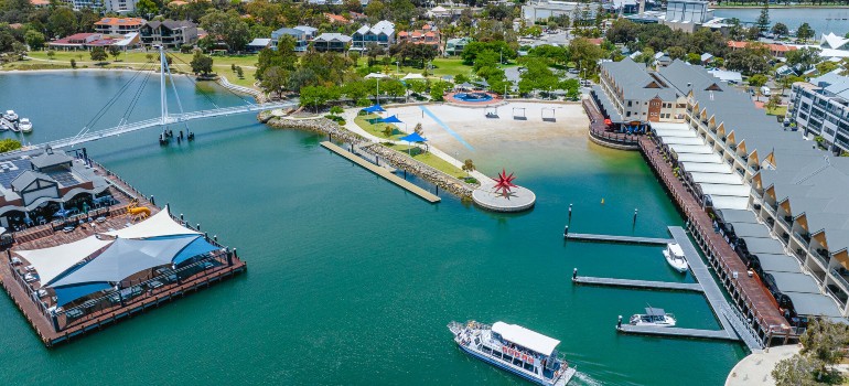 mandurah ocean marina