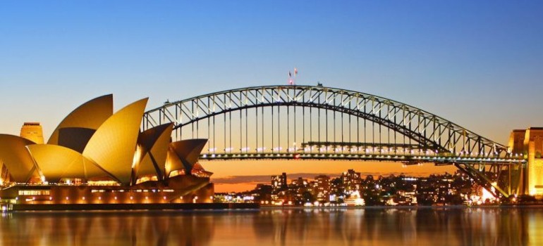 sydney harbour things to do near nelson bay