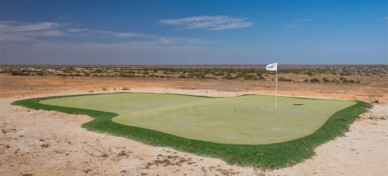 the longest golf course nullarbor links