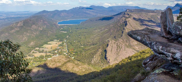 things to do in halls gap going to the outback