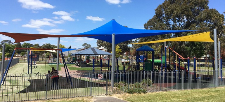 visiting the market square recreation area in naracoorte